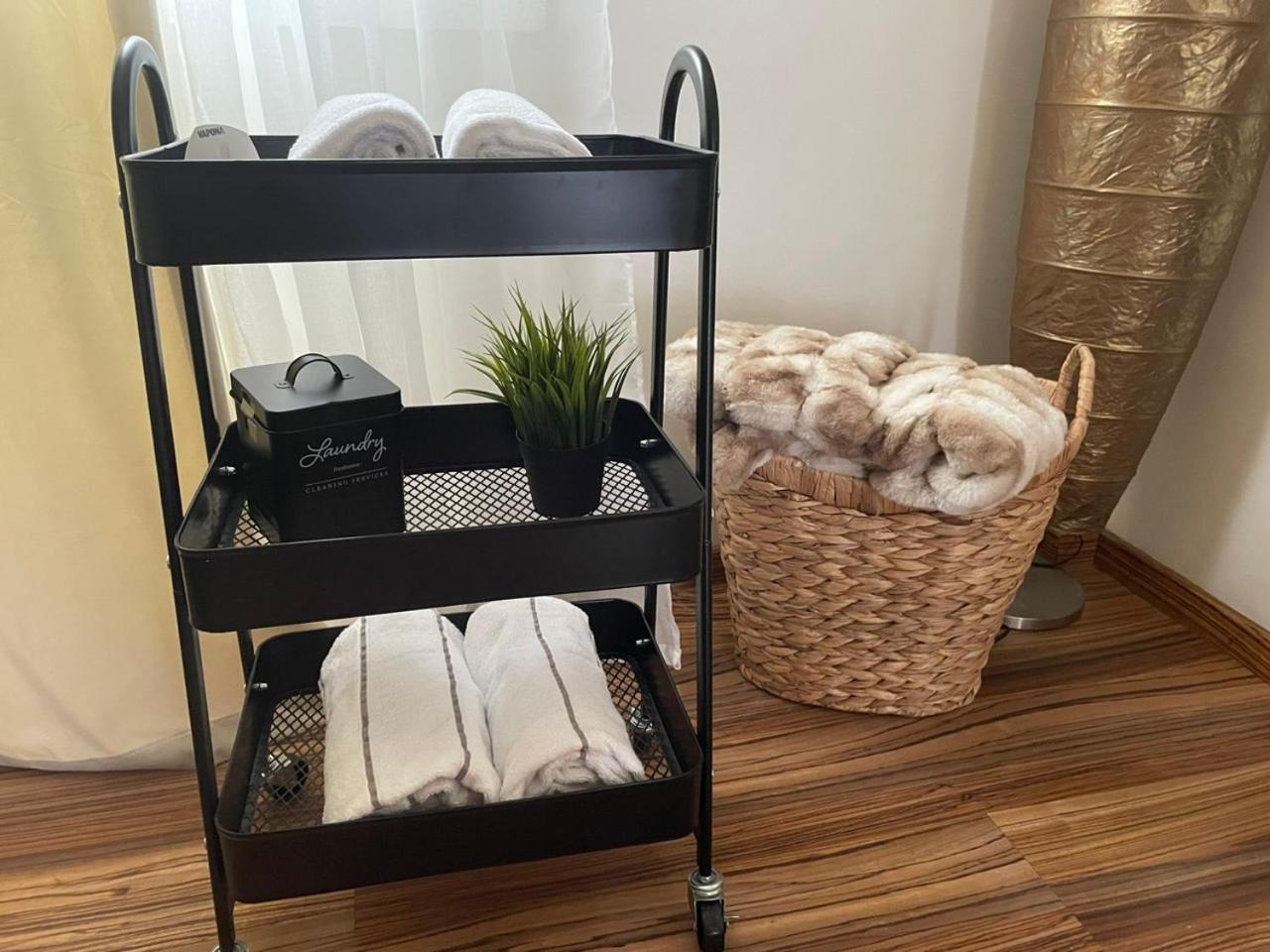 Cocomelo Apts 3 Luxury Candia Esterno foto